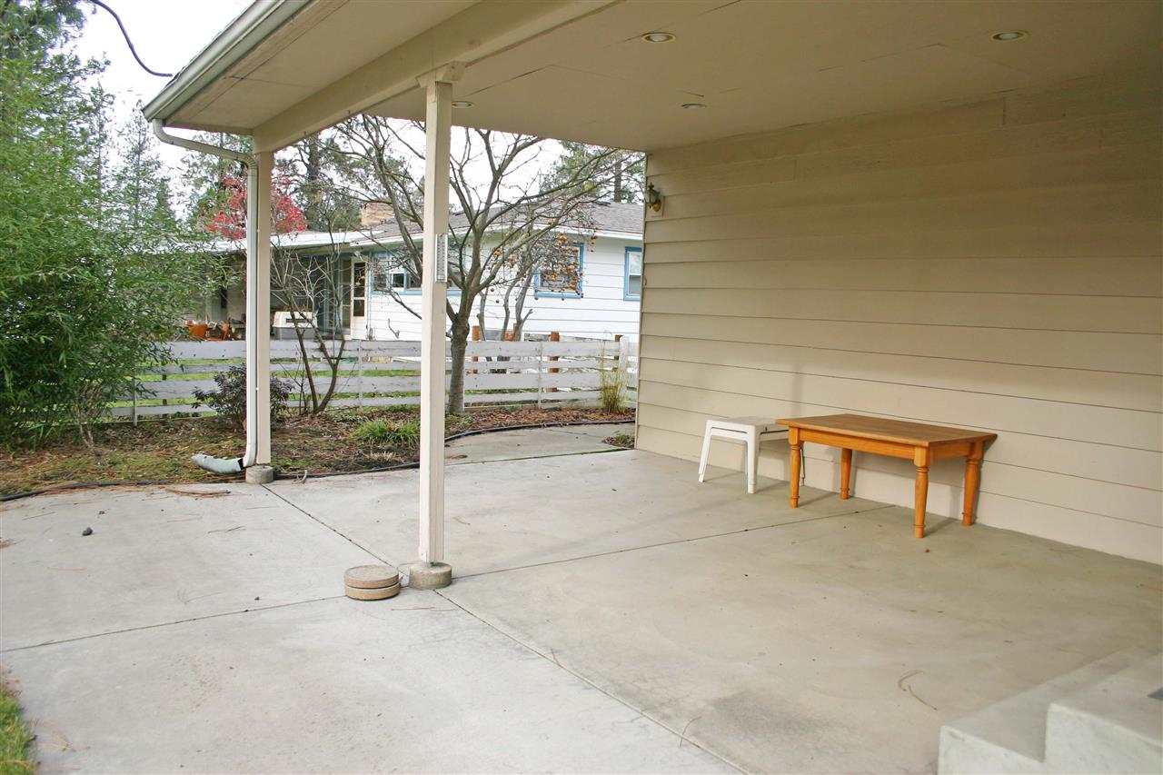 31 W 37th Ave - Photo 18