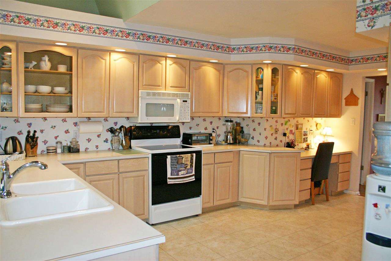 31 W 37th Ave - Photo 4