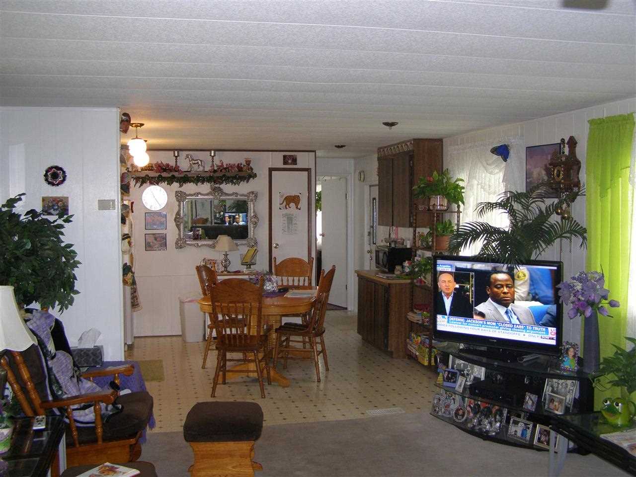 1211 E Lyons Ave - Photo 3