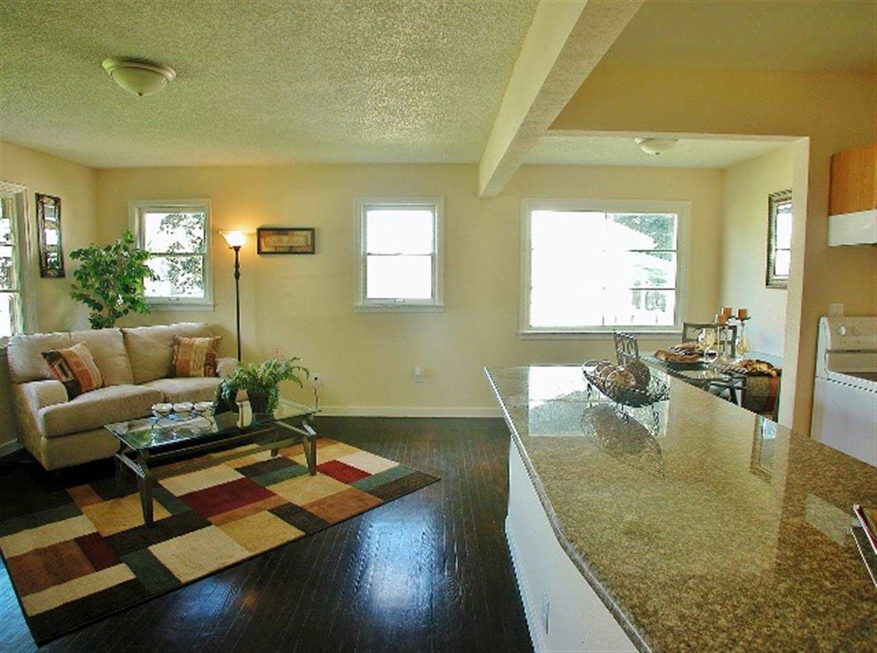 343 W CENTRAL Ave - Photo 3