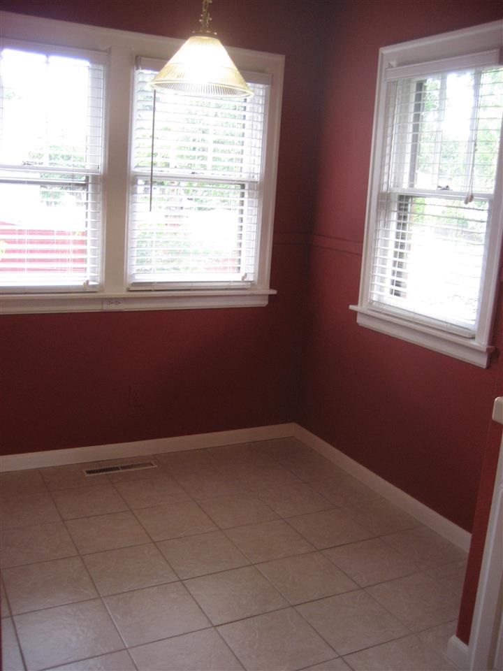 2425 E Mission Ave - Photo 13