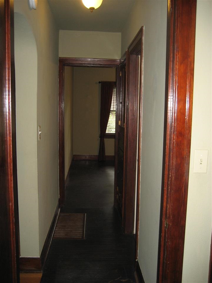 2425 E Mission Ave - Photo 17