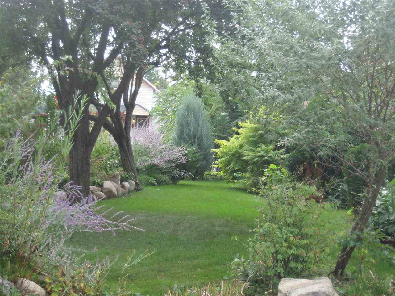 2425 E Mission Ave - Photo 3
