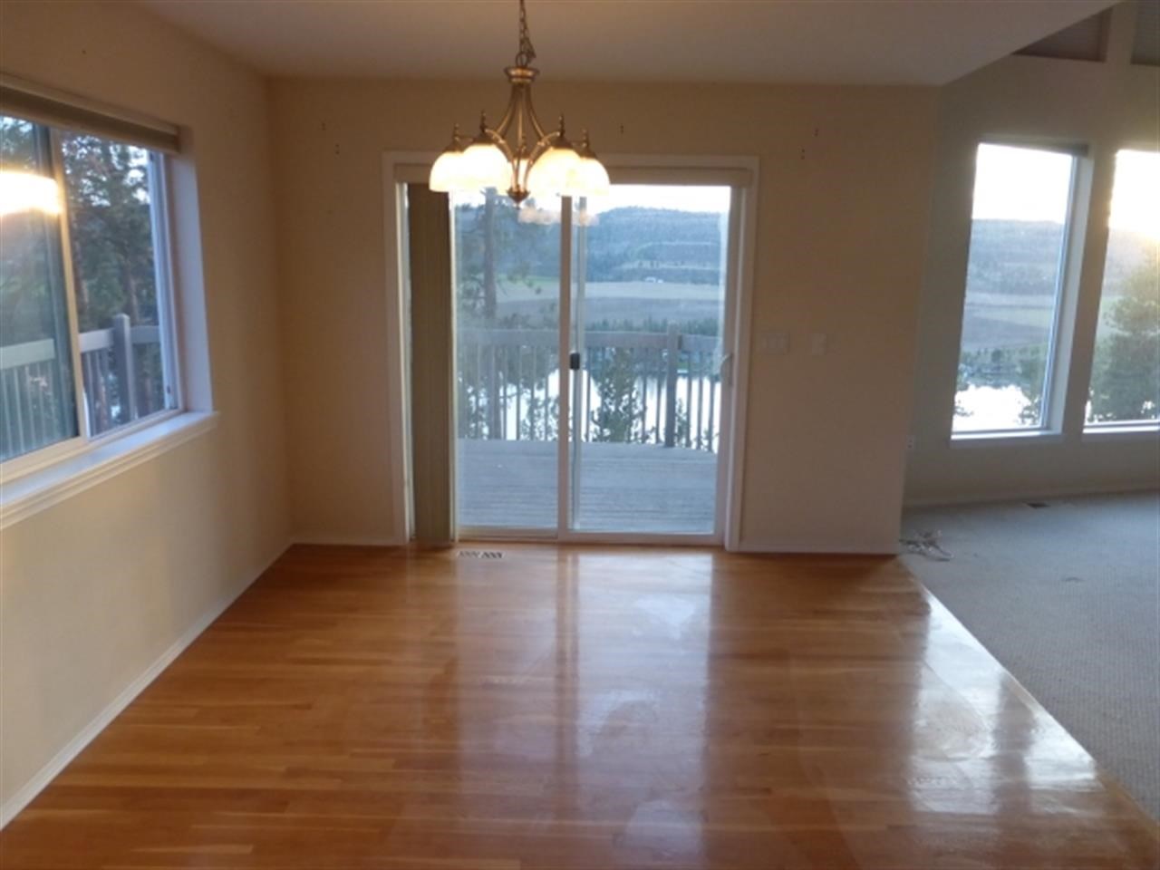 6262 Moss Ct. - Photo 7