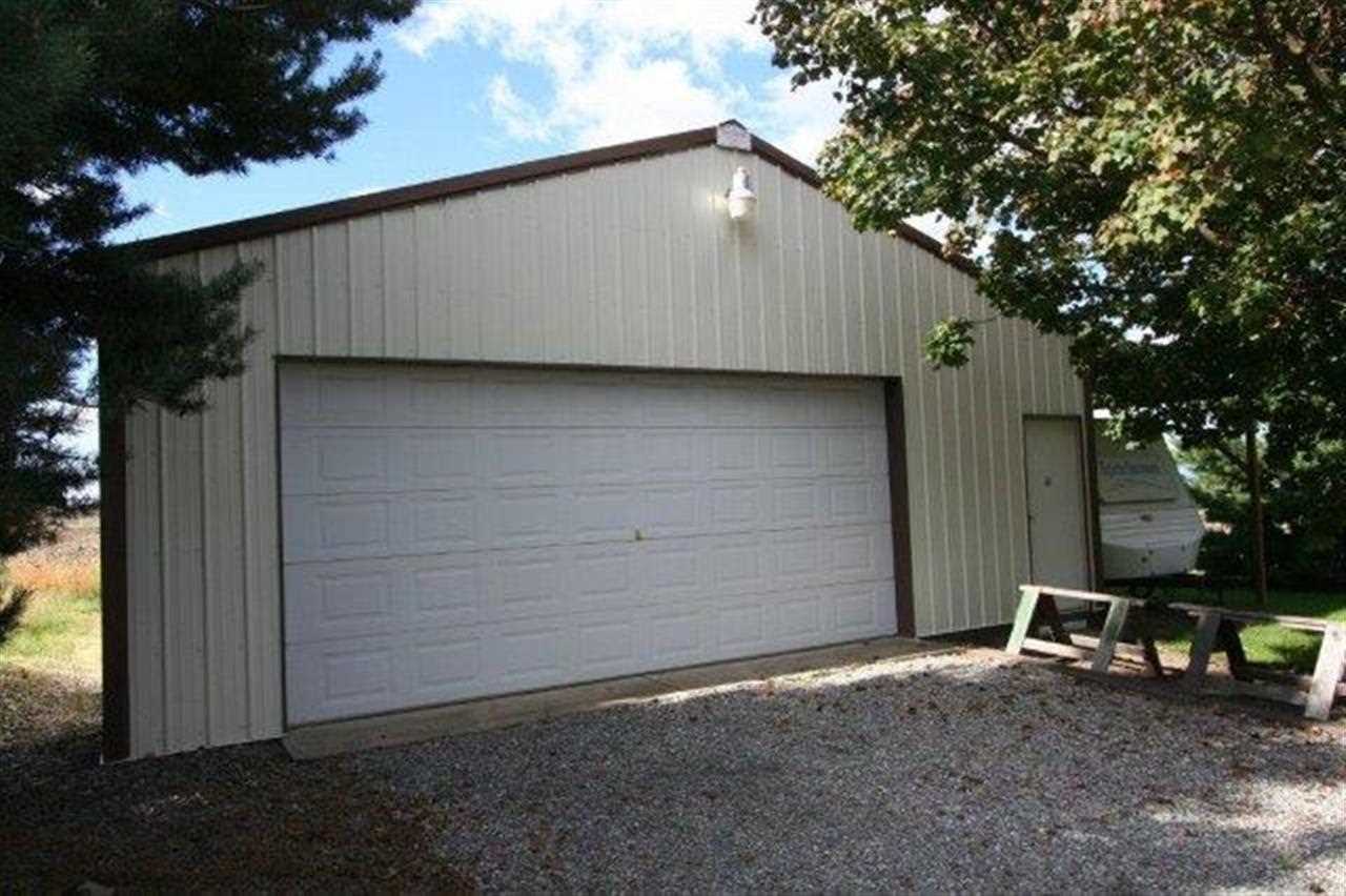 10210 N Lehman Rd - Photo 18