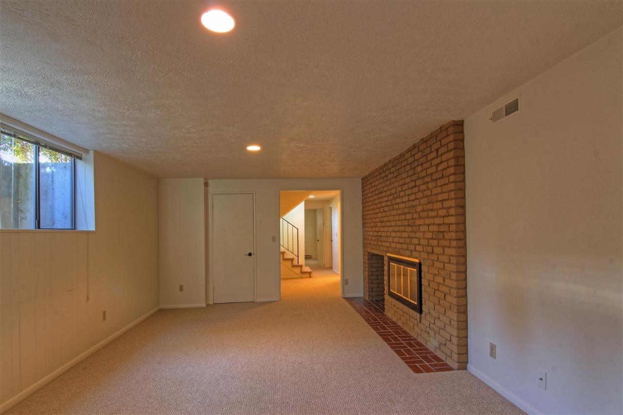 1127 E 26th Ave - Photo 11