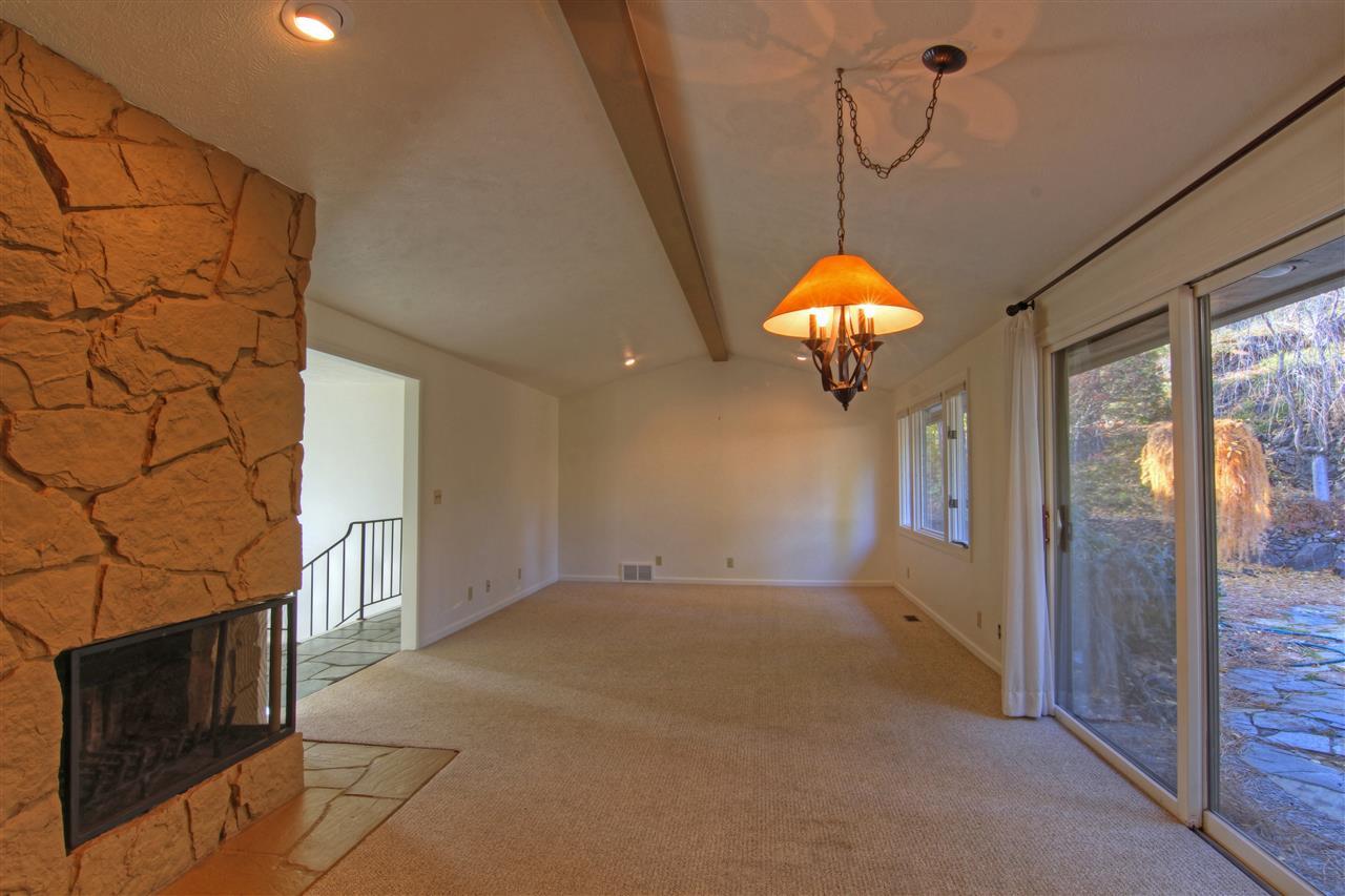 1127 E 26th Ave - Photo 8