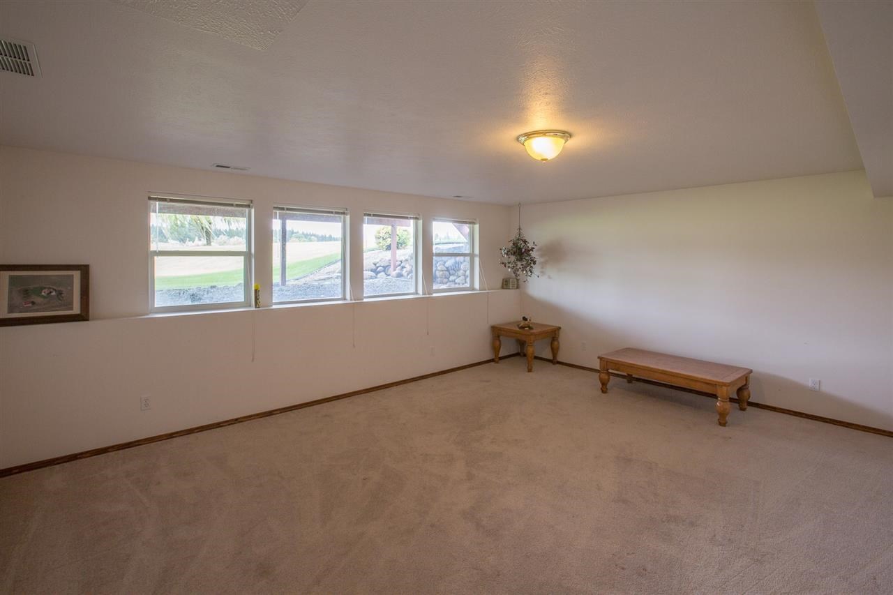 516 E Gem Ln - Photo 13