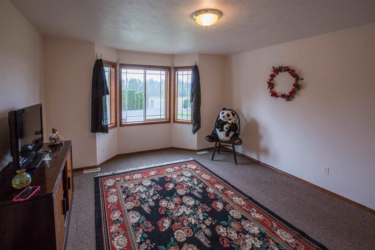 516 E Gem Ln - Photo 18