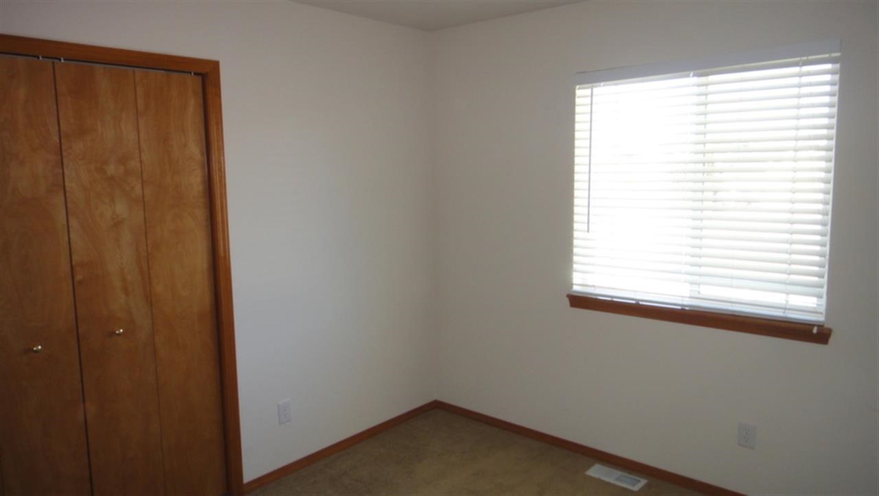 1409 W Summerhill Ct. - Photo 12