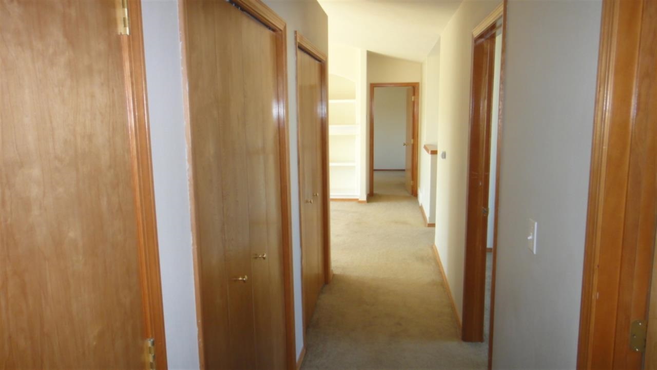 1409 W Summerhill Ct. - Photo 8