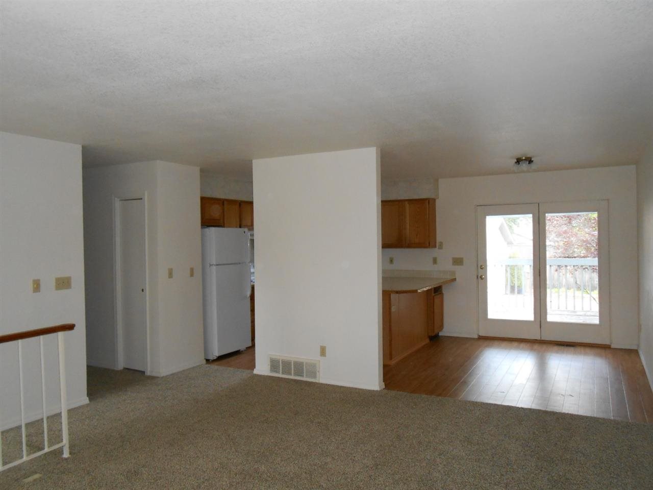 3527 E 32nd Ave - Photo 3