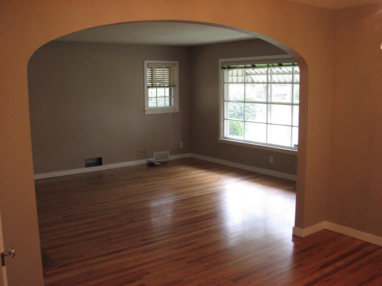 4111 N WALL St - Photo 5