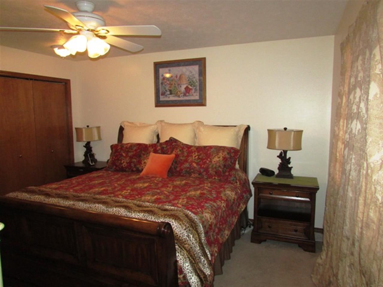 1413 S AVALON - Photo 15