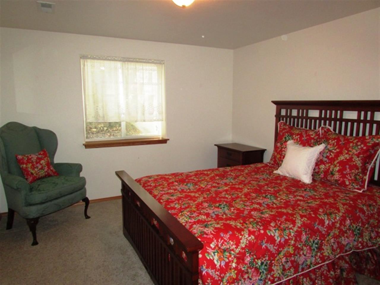 1413 S AVALON - Photo 20