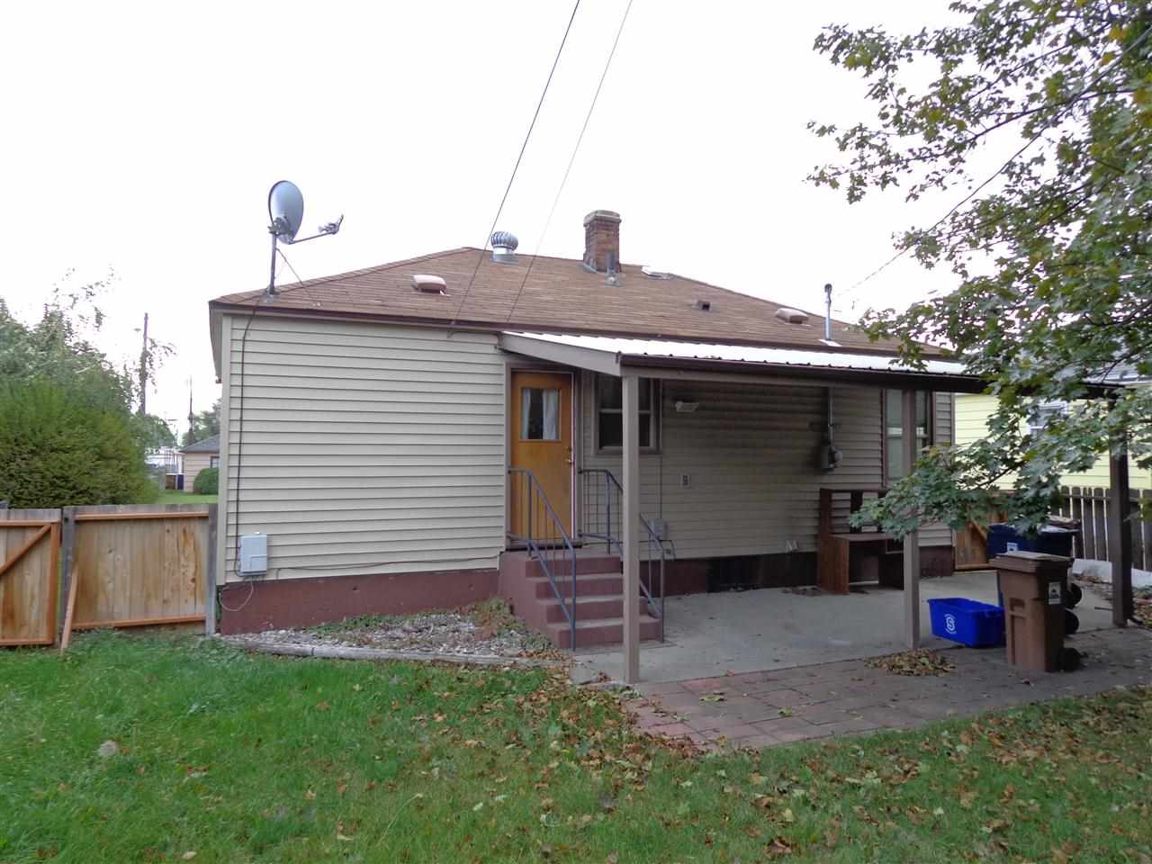 1827 N Nelson St - Photo 7