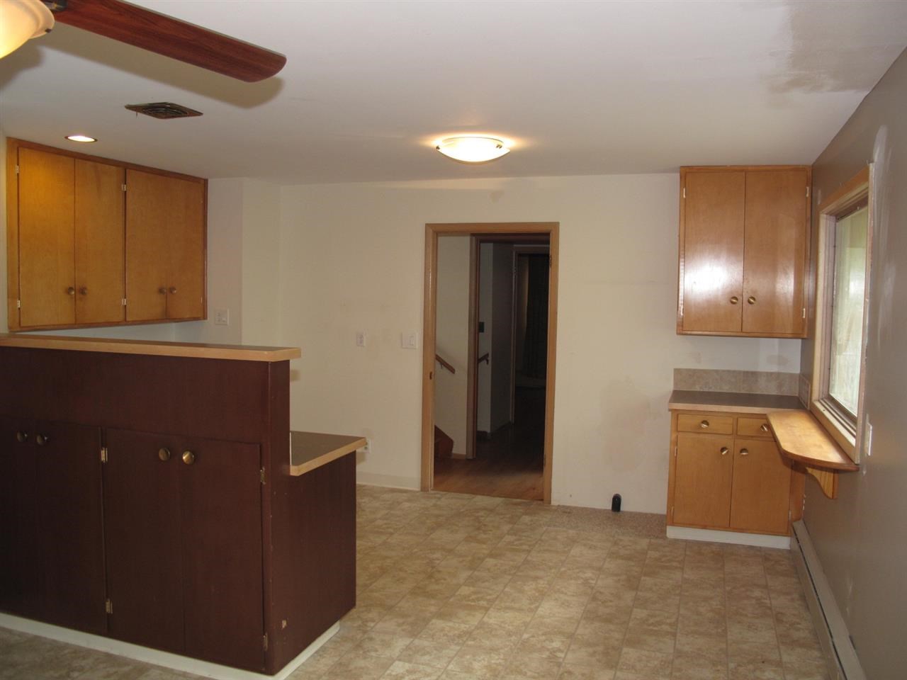 9115 E Heroy Ave - Photo 2