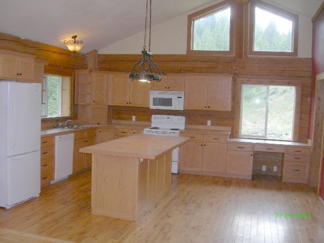 1361 Greenhouse Rd - Photo 7
