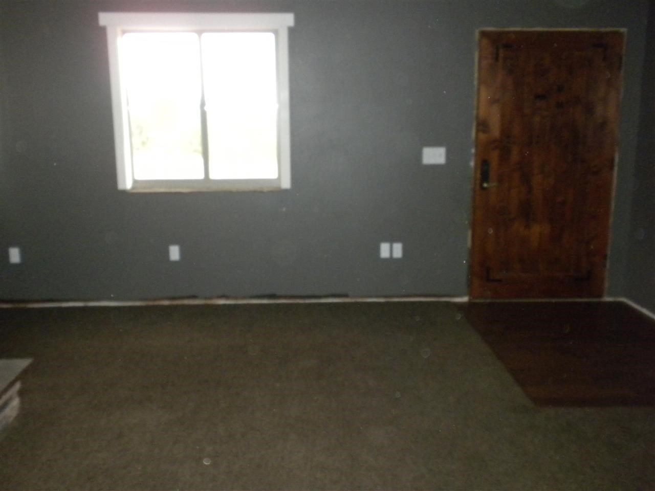 9251 Deer Valley Rd - Photo 3
