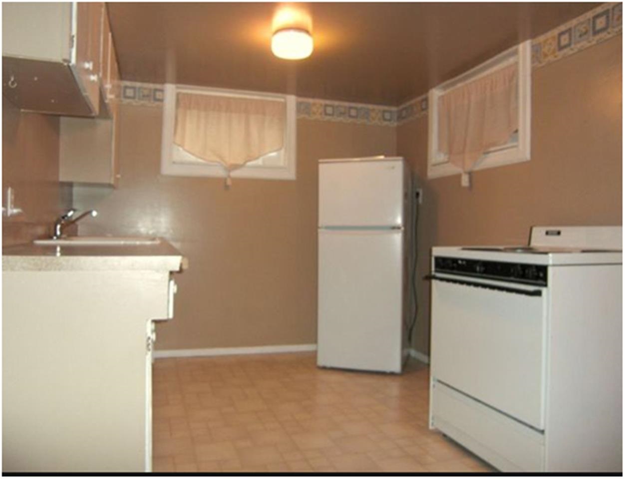 1428 W Indiana Ave - Photo 3