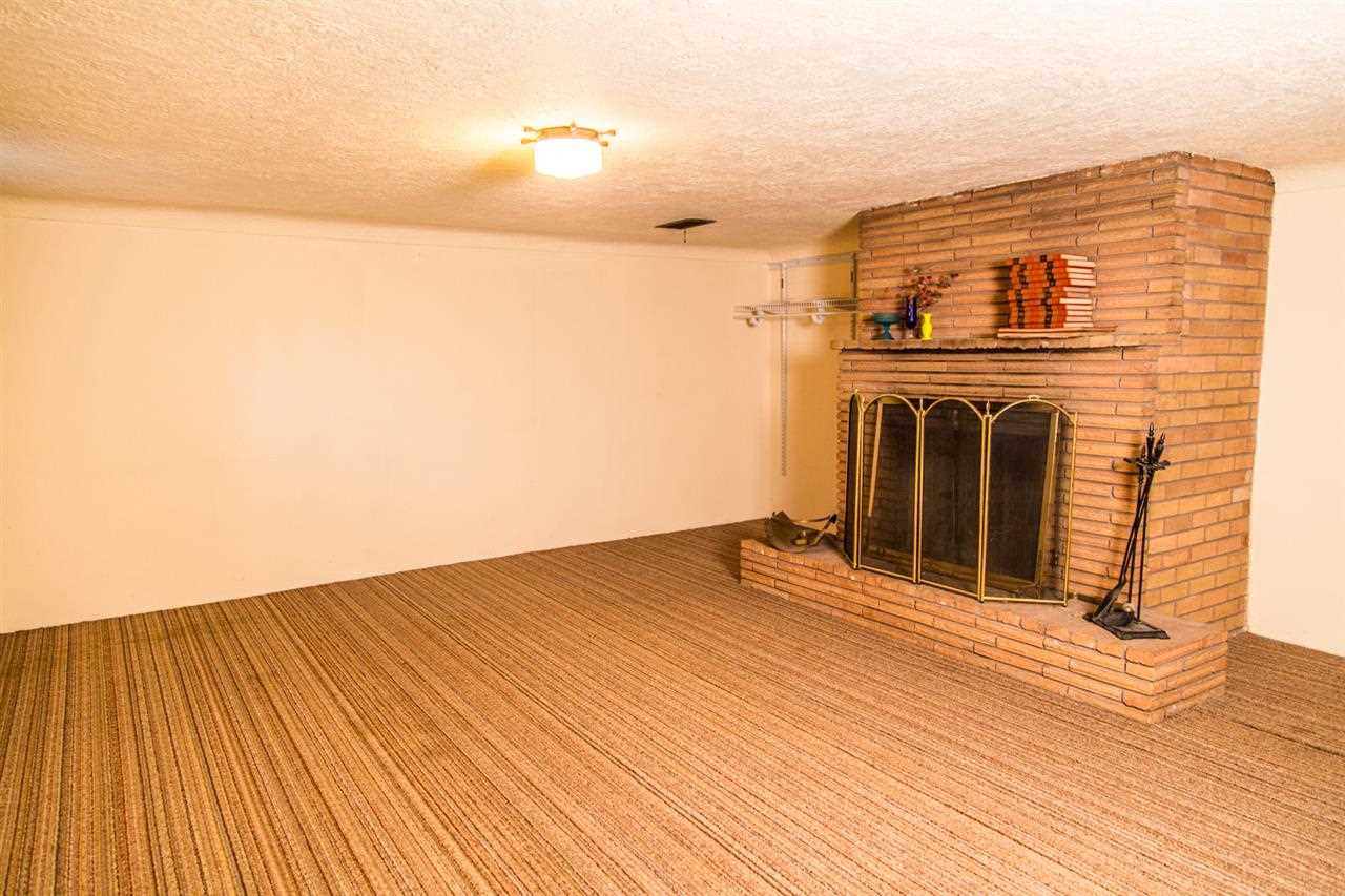 1022 S NAPA St - Photo 11