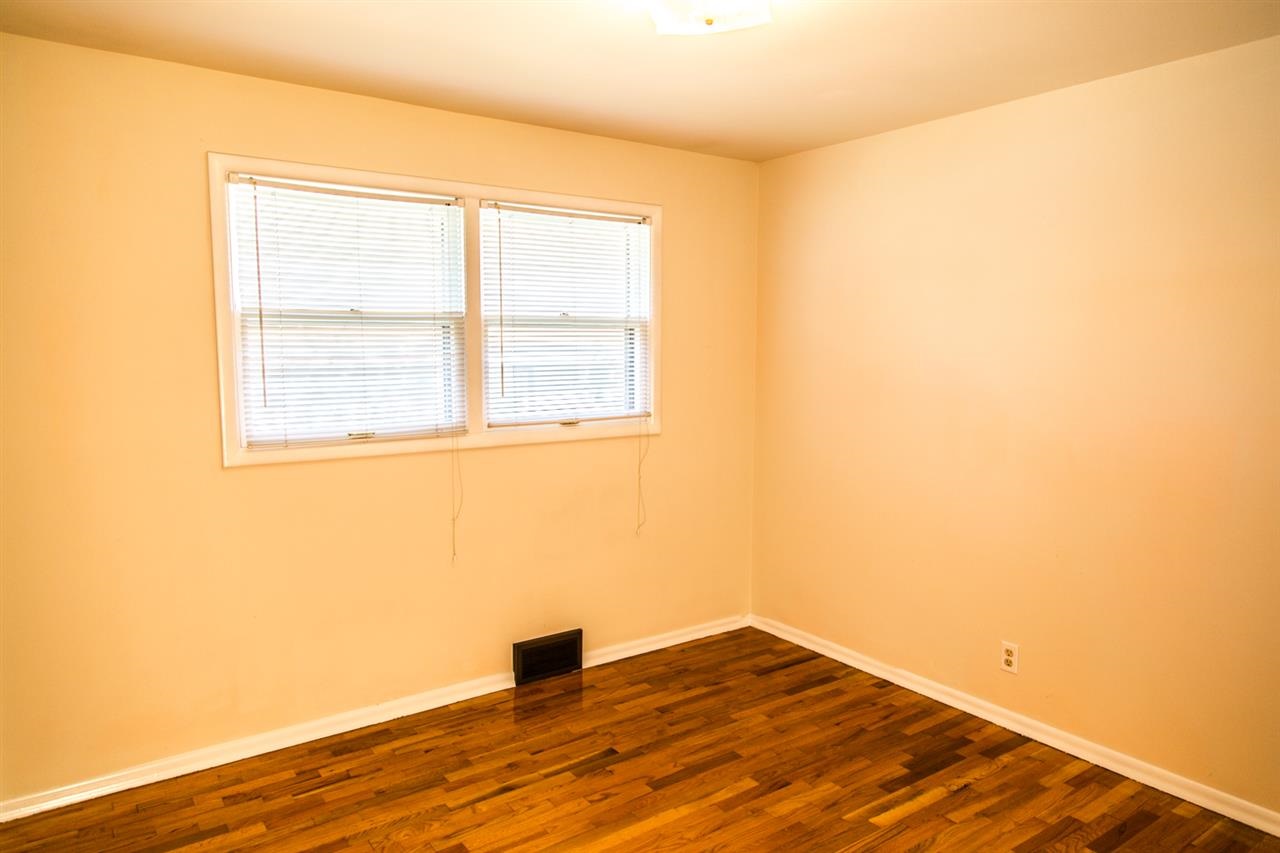 1022 S NAPA St - Photo 9