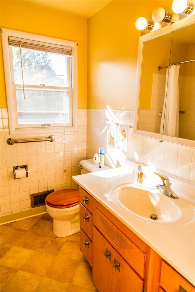 1022 S NAPA St - Photo 10