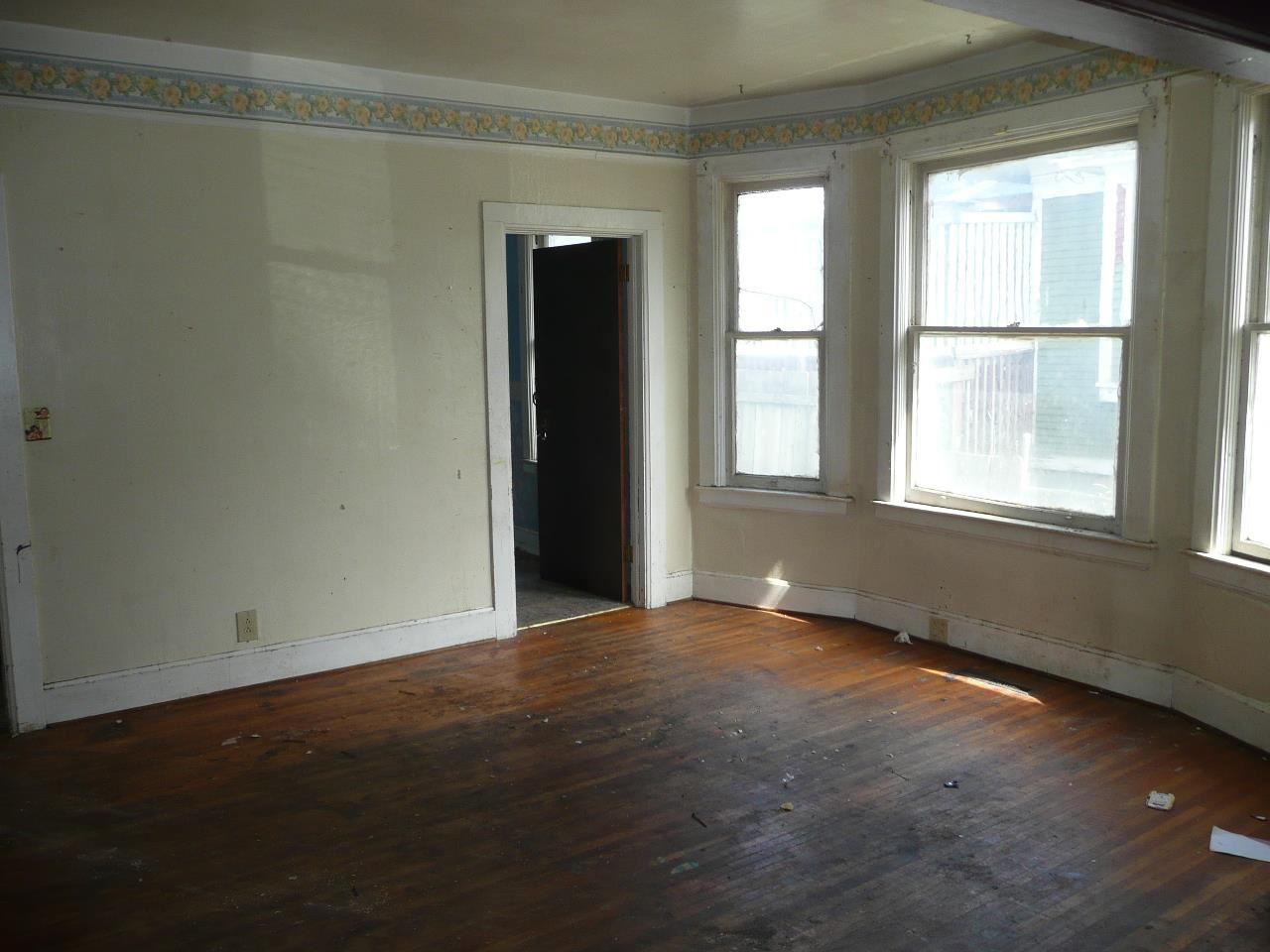 2202 W Broadway Ave - Photo 5