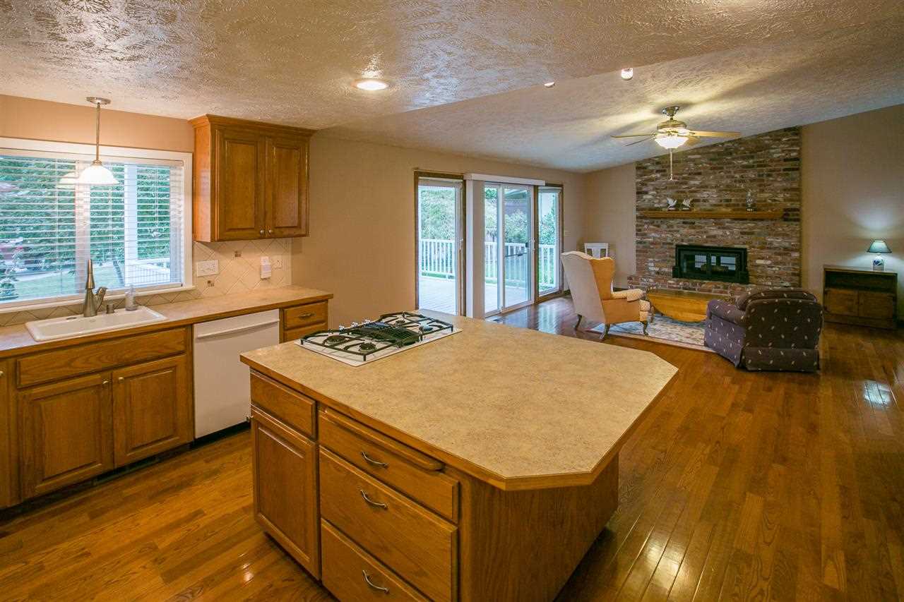 1918 E 65th Ave - Photo 11