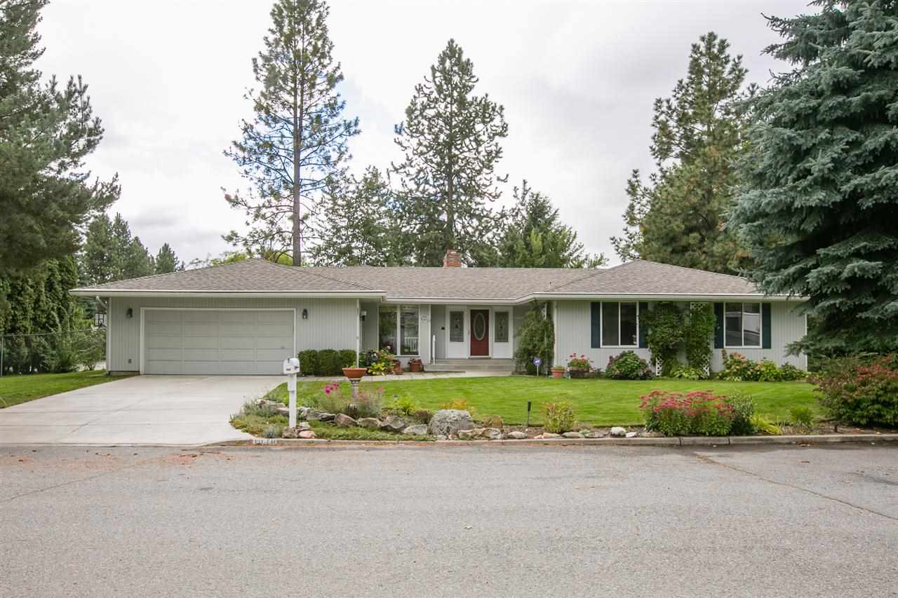 1918 E 65th Ave - Photo 3