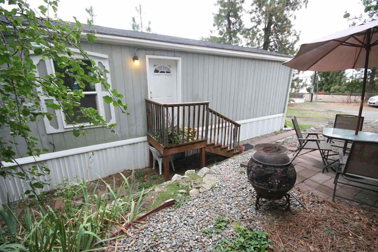 8120 E 1st Ave - Photo 2