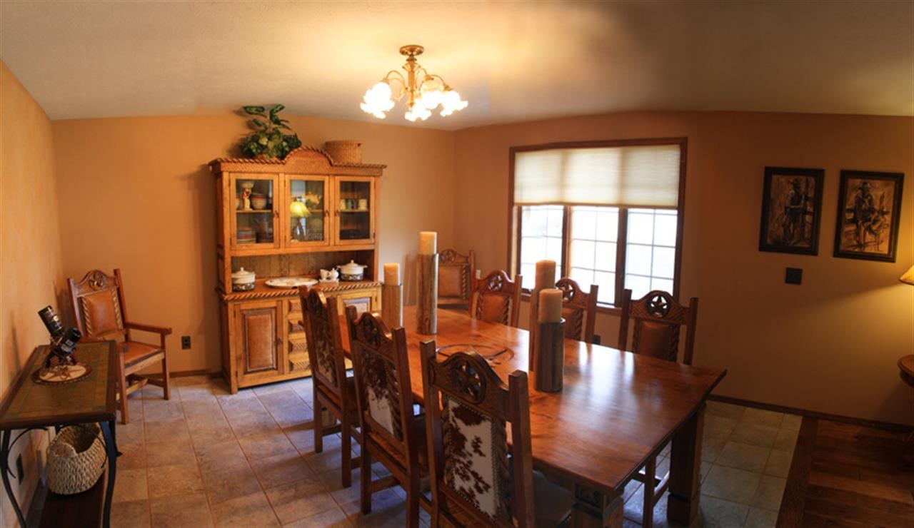 909 W Paradise Rd - Photo 4