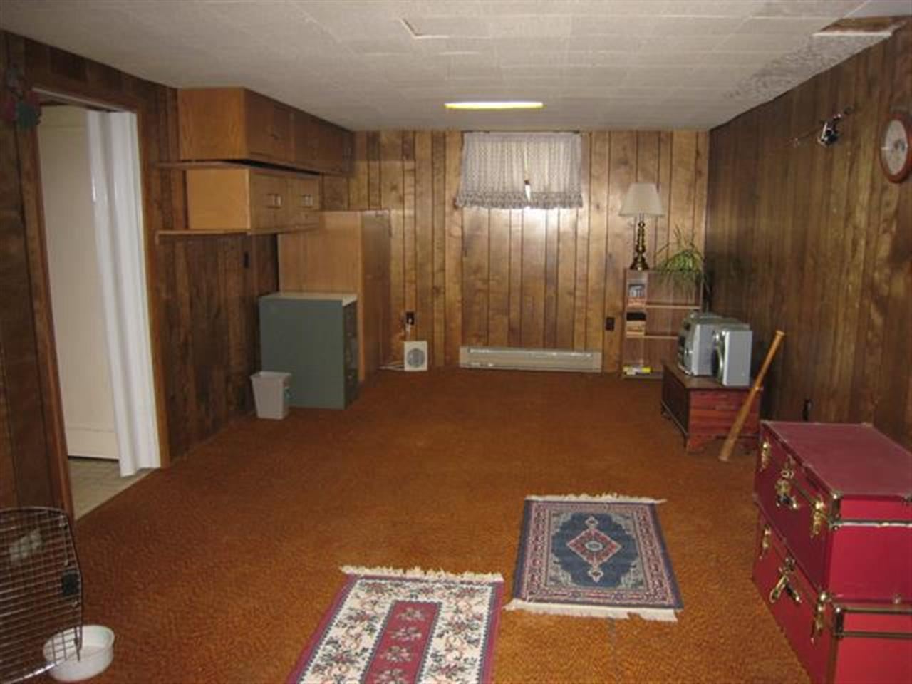 935 E Thurston Ave - Photo 16