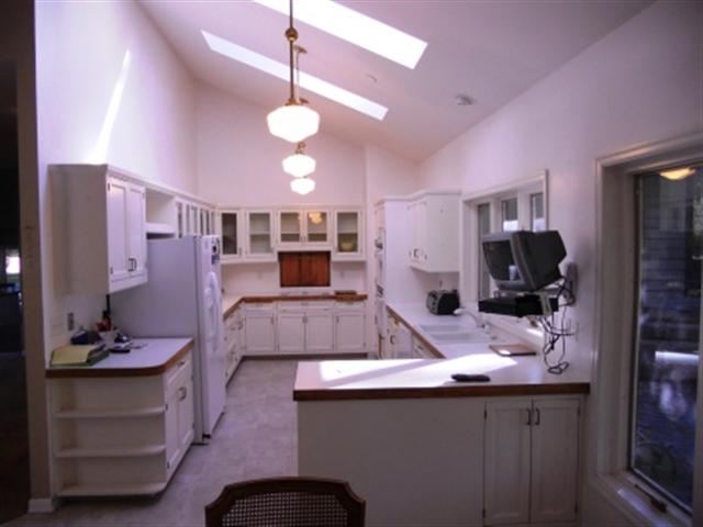 1718 E 46th St - Photo 8