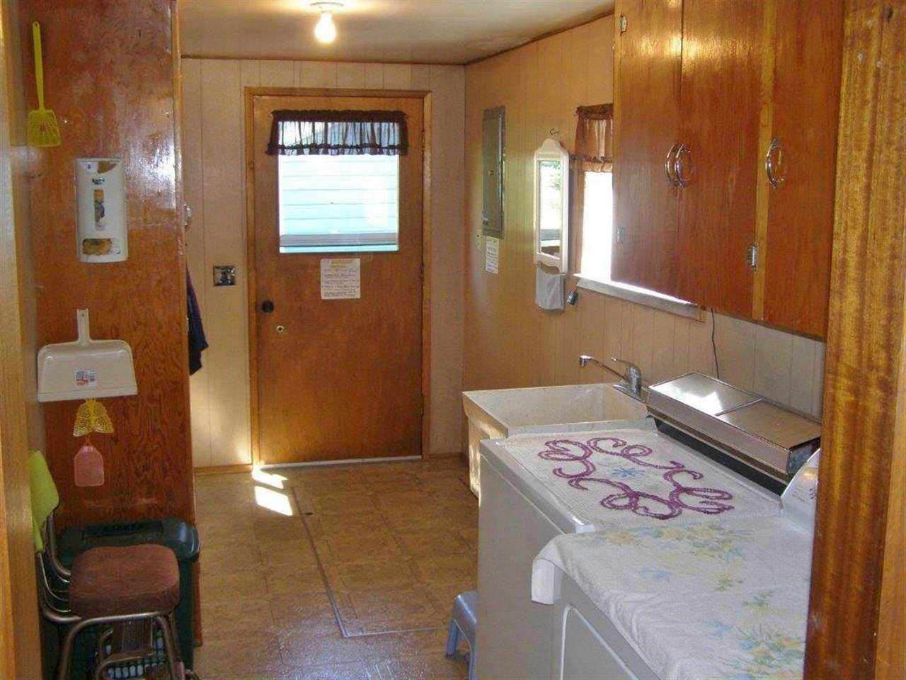 319 E C St - Photo 12