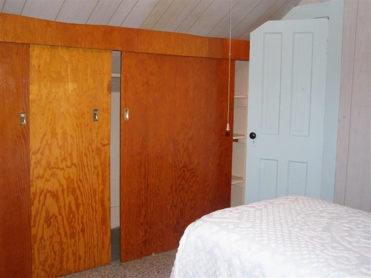 319 E C St - Photo 10