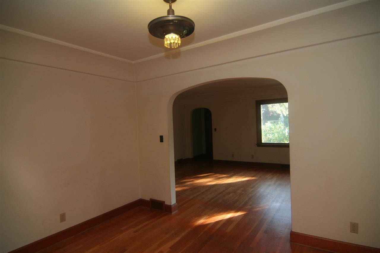 2508 S Wall St - Photo 4