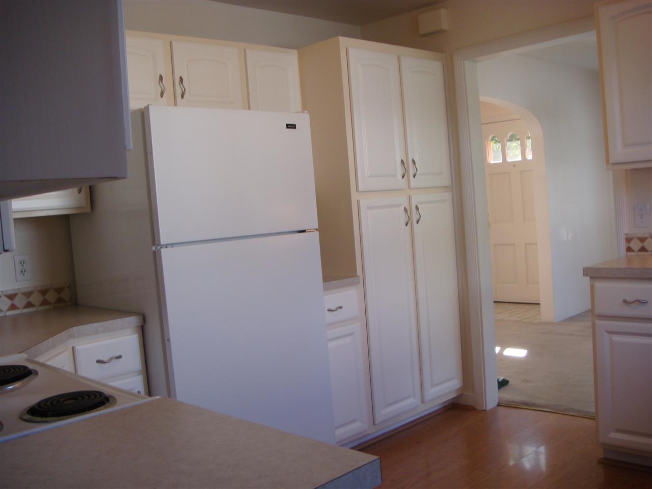 1219 E THURSTON Ave - Photo 8