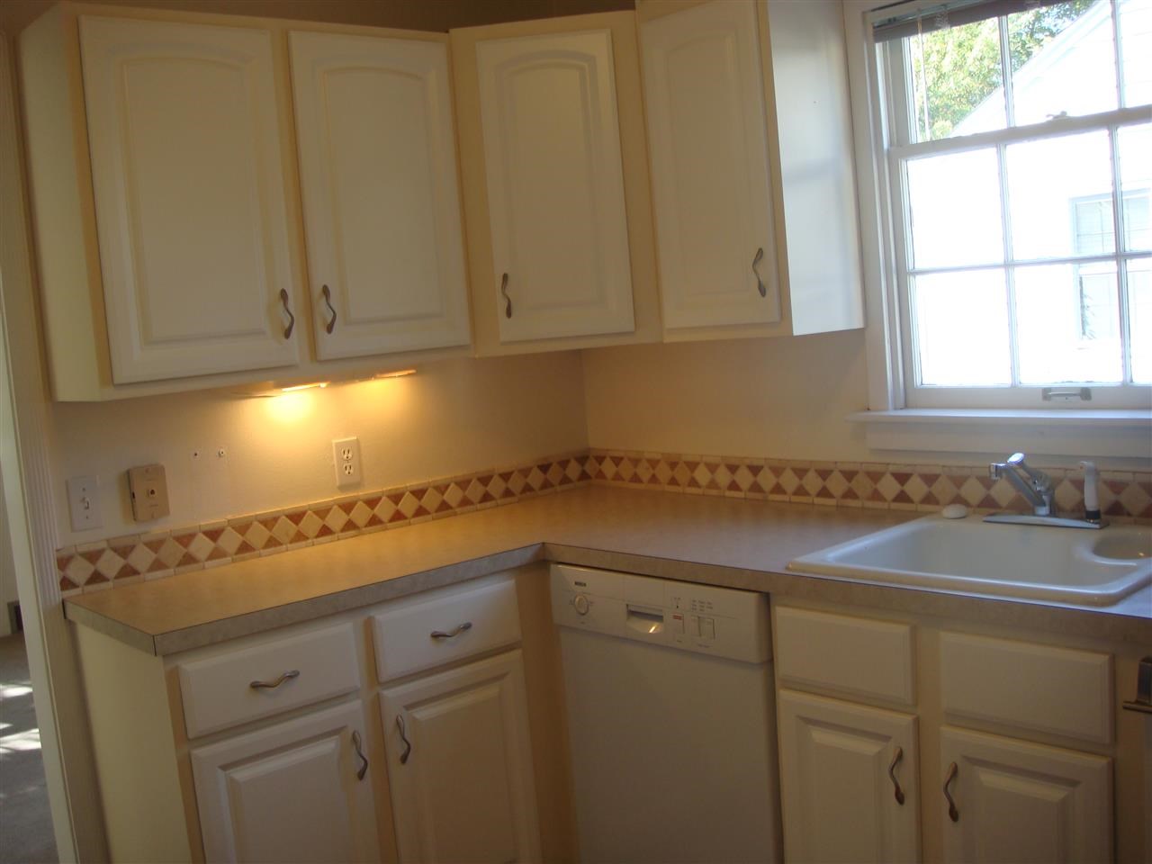 1219 E THURSTON Ave - Photo 9