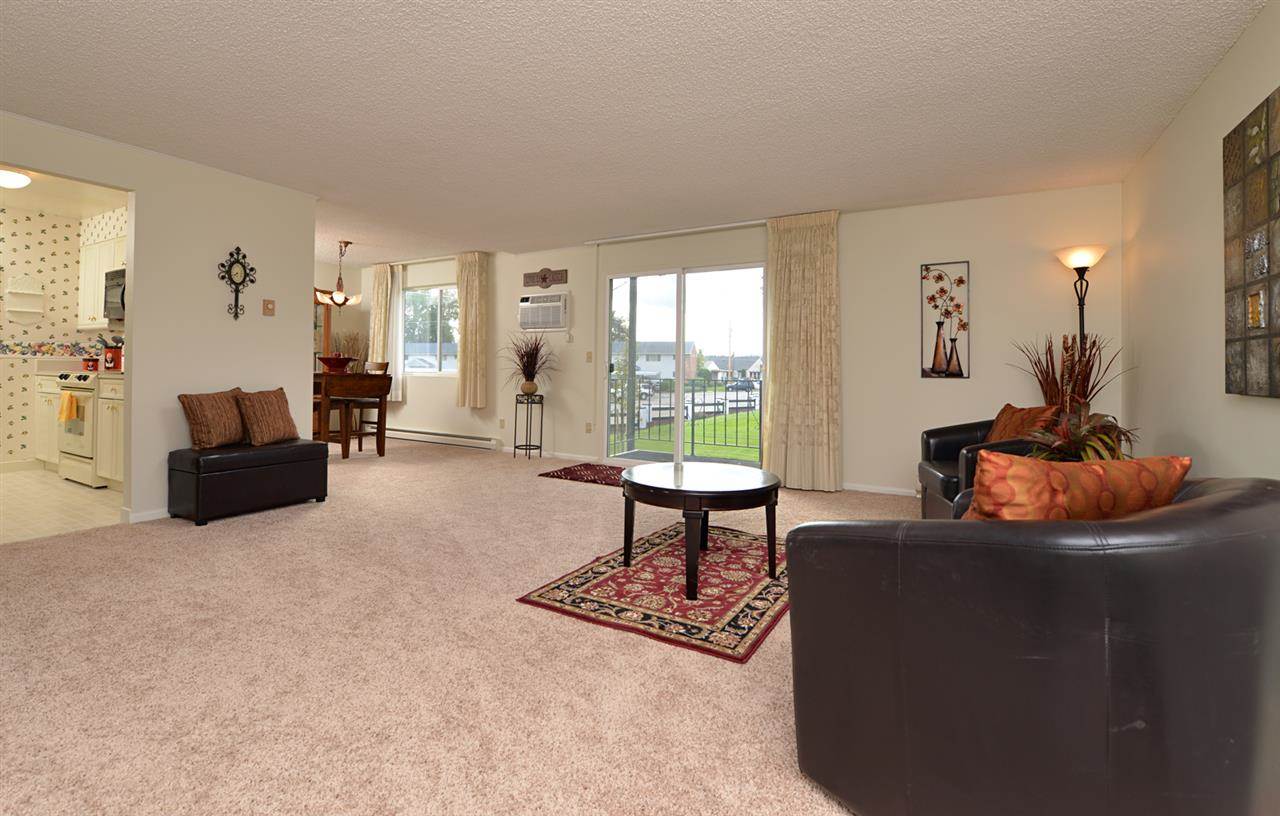 301 N Raymond #301 Rd - Photo 4