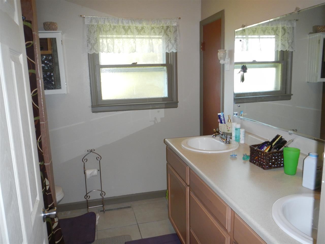 9207 E Broadway Ave - Photo 10