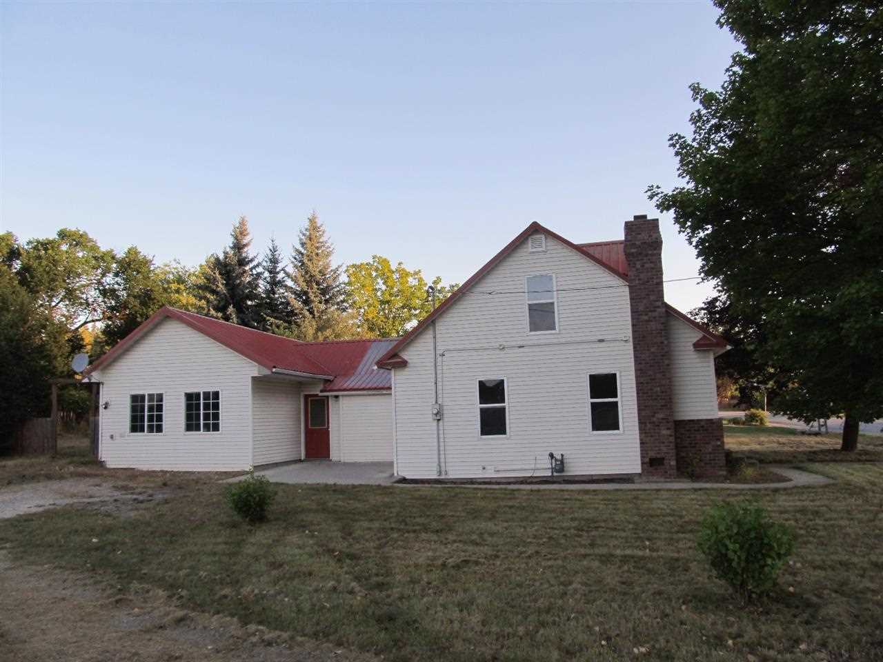 405 N Victoria St - Photo 3