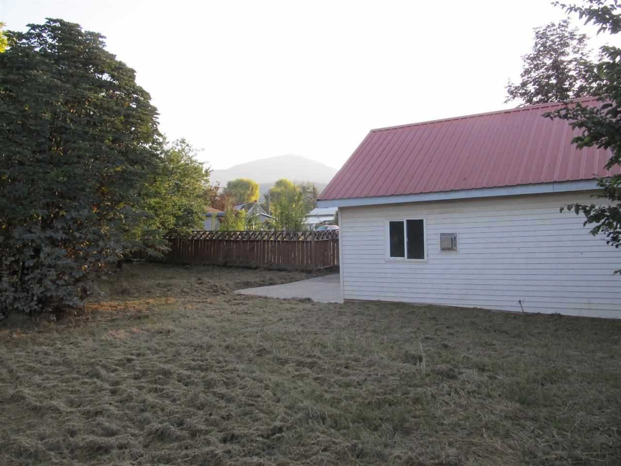 405 N Victoria St - Photo 4