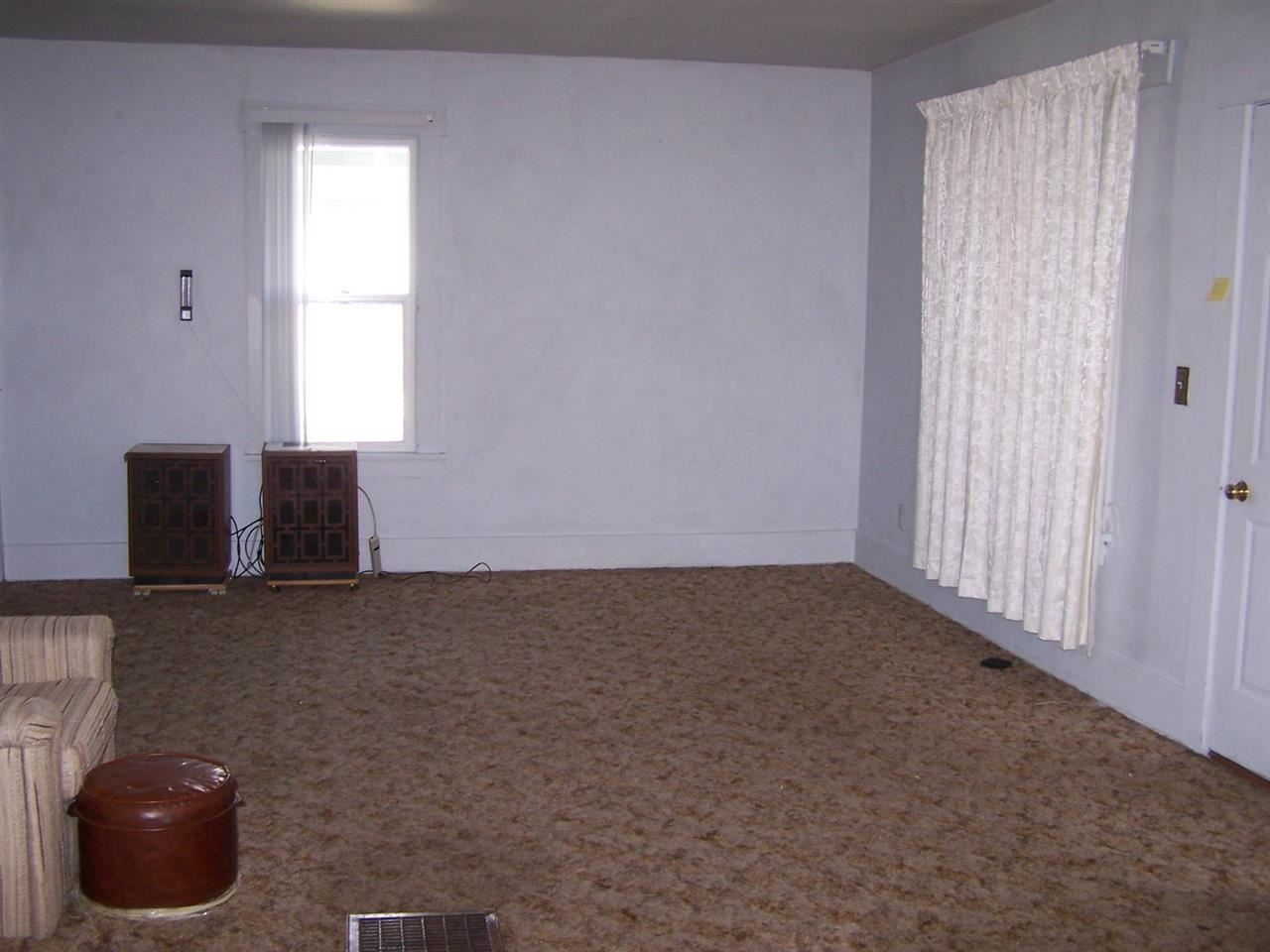 206 S CENTRAL - Photo 4