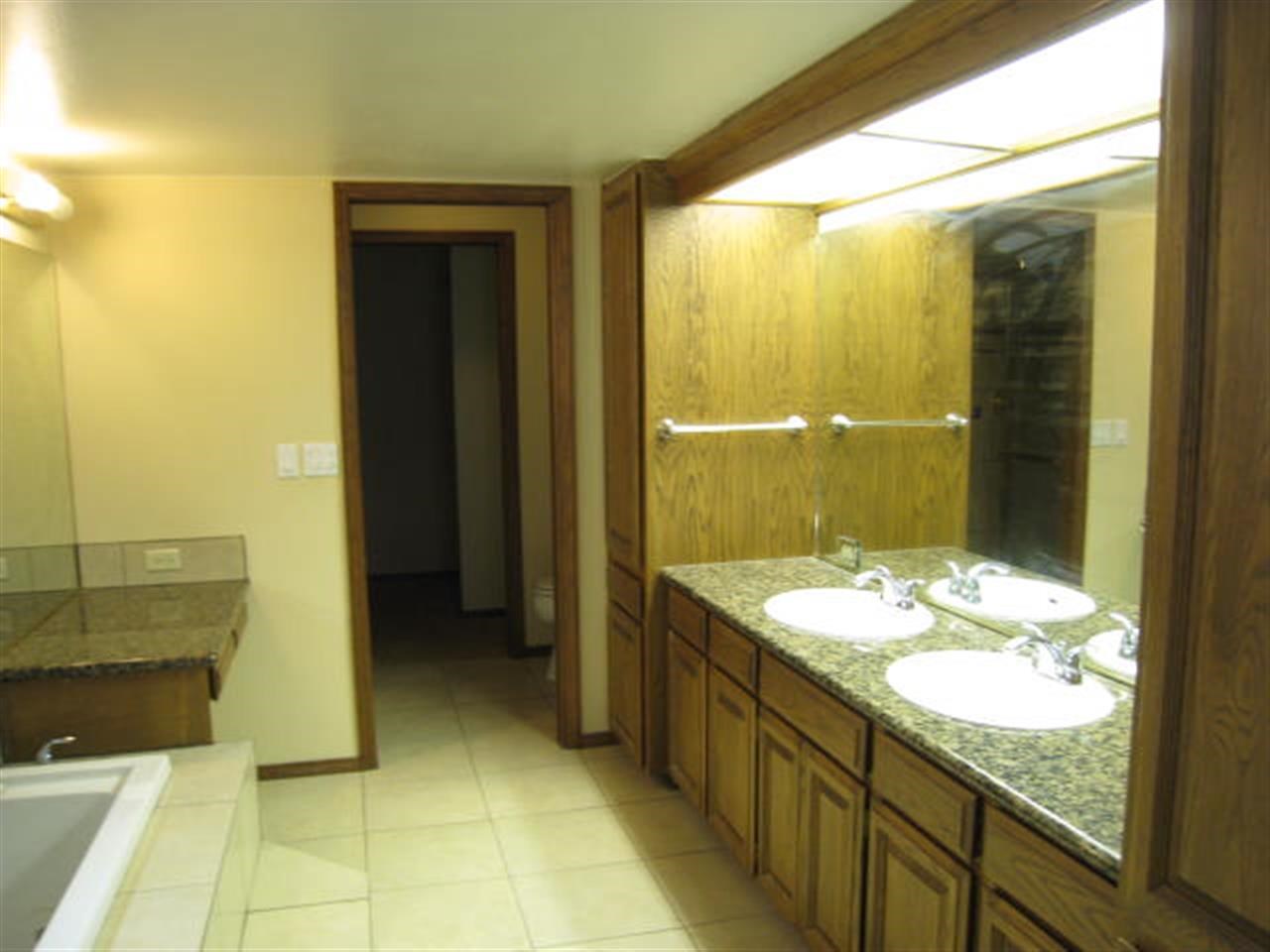 4121 S Suncrest Dr - Photo 18