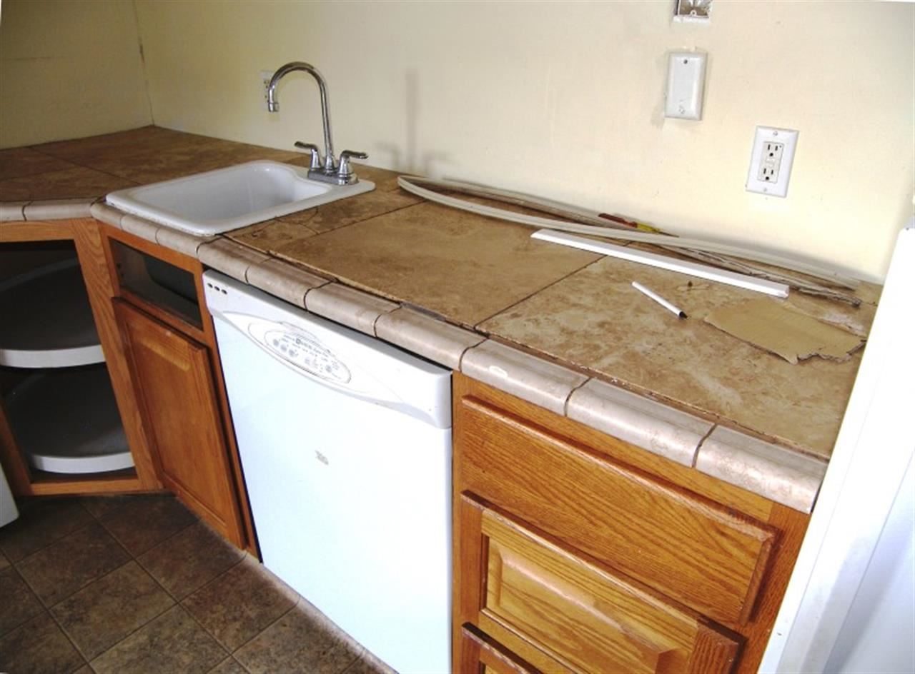 3917 E Grace Ave - Photo 6