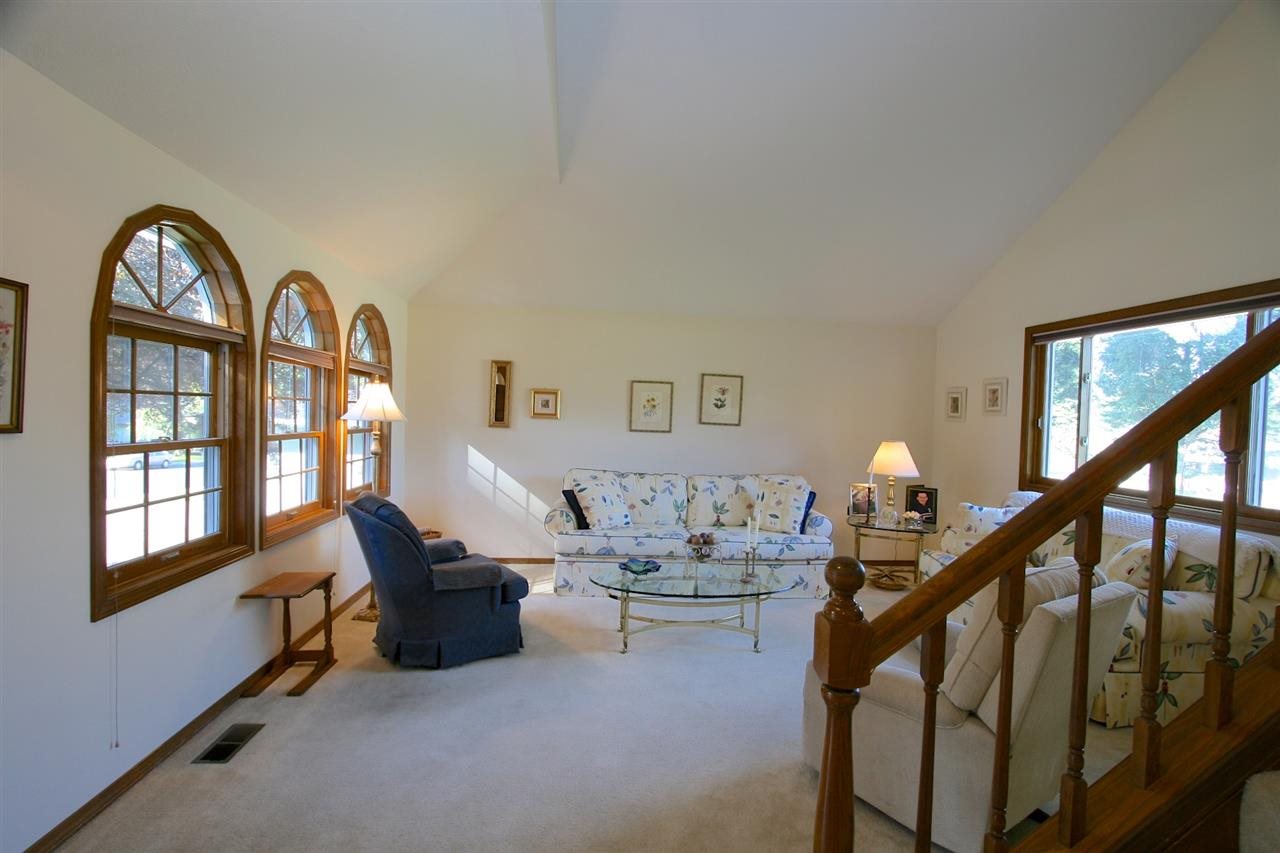 5220 W Ridgecrest Dr - Photo 3