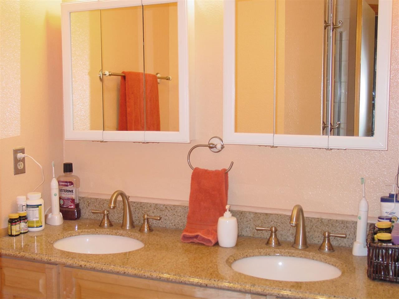 707 N Main St - Photo 12