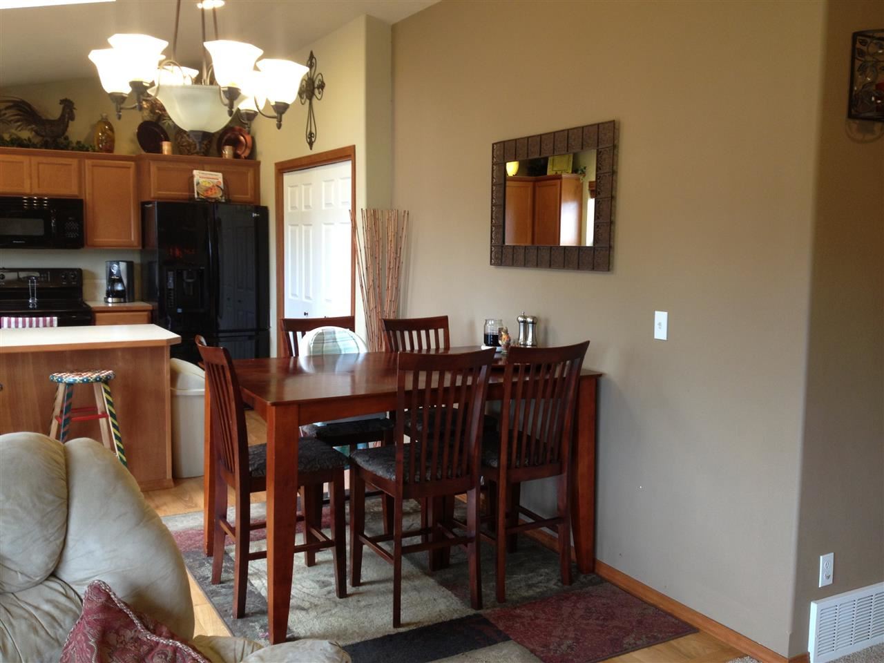 6279 Jenna Dr - Photo 3