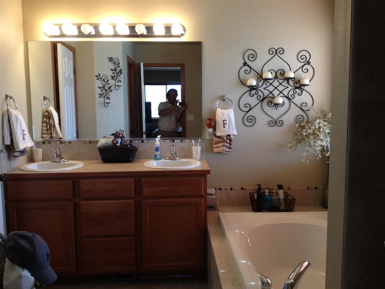 6279 Jenna Dr - Photo 8